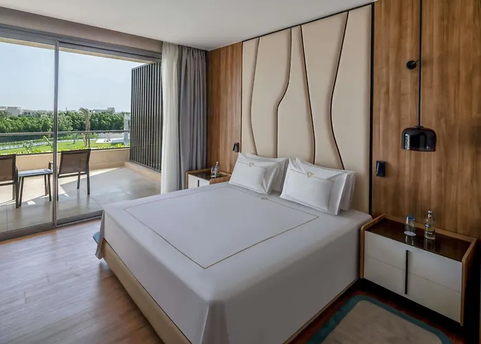 Rixos Premium Magawish Bay View Resort 5*