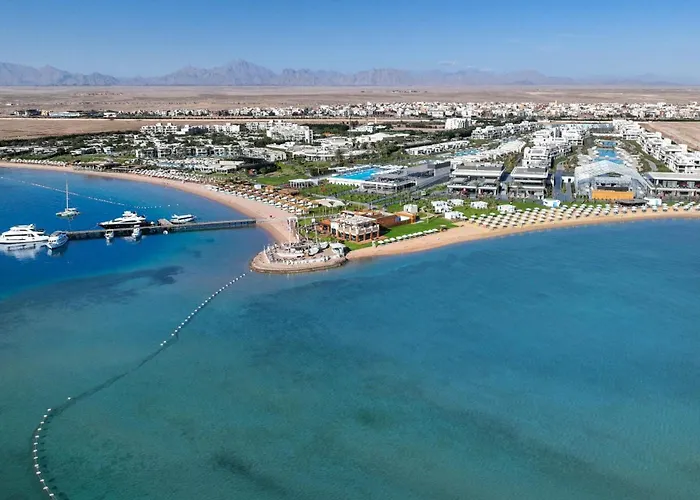 Rixos Premium Magawish Bay View